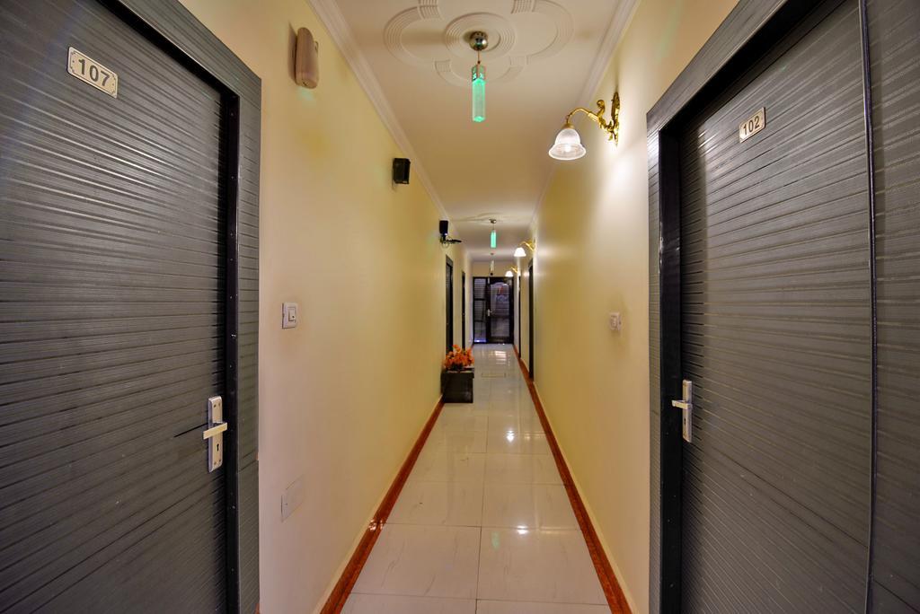 Hotel New Mg Residency Amritsar Exterior photo
